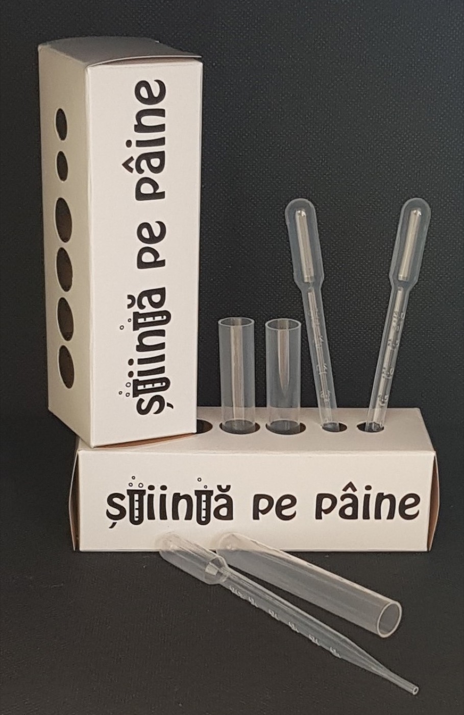 Stativul de carton Știință pe pâine cu eprubete și pipete